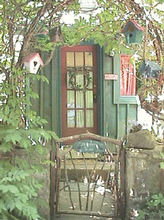 Amazon.com: The Enchanted Cottage:.